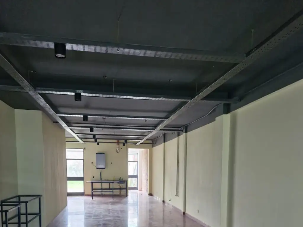 Foto de EN EXCELENTE ZONA COMERCIAL 110 M2 2 BANOS IDEAL MULTIPLES RUBROS, imagen 3