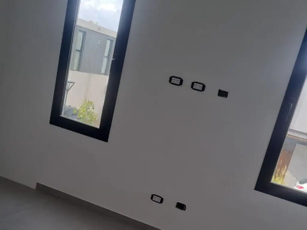 Foto de MUY LINDA CASA EN ALQUILER BARRIO EL ALJIBE, imagen 4