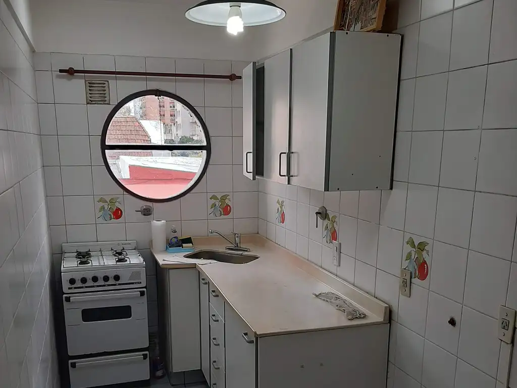 Foto de MONOAMBIENTE CON BALCON Y COCINA INDEPENDIENTE - $ 420.000 -, imagen 2