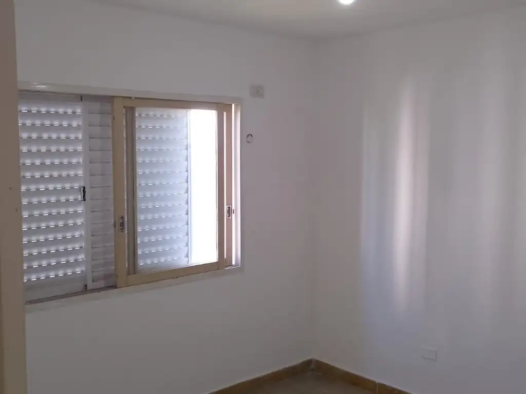 Foto de DEPARTAMENTO 1 AMBIENTE - SAN FERNANDO, imagen 3