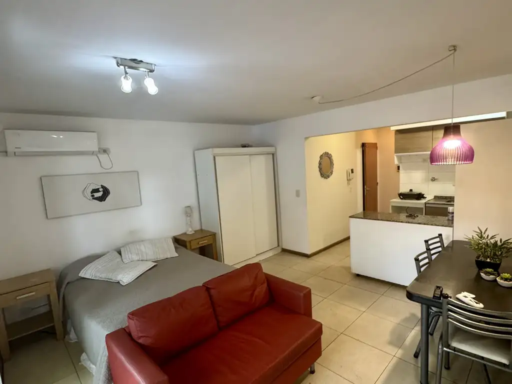 Foto de Alquiler Monoambiente amoblado, imagen 3