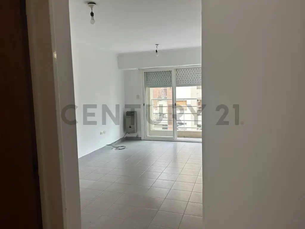 Foto de ALQUILER MONOAMBIENTE 45 12 Y 13, imagen 2