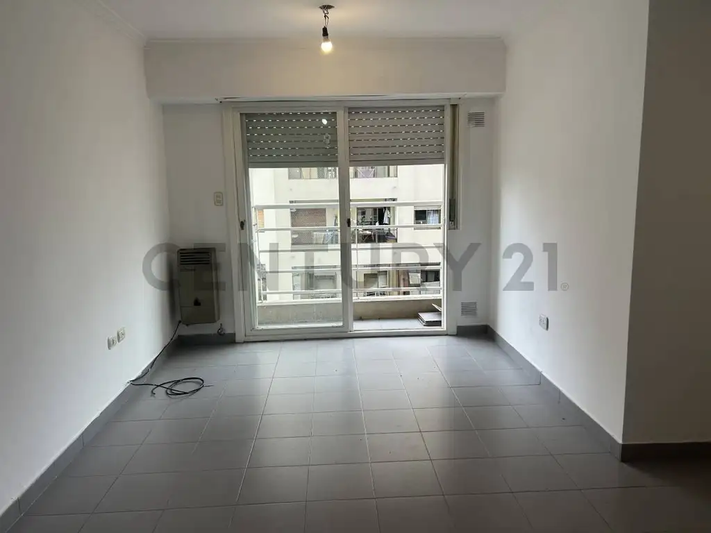 Foto de ALQUILER MONOAMBIENTE 45 12 Y 13, imagen 4
