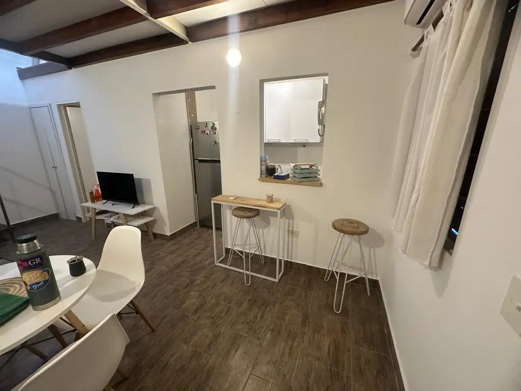 Foto de Departamento de 2 ambientes en Excelente Estado. Muy buena Ubicacion, imagen 4
