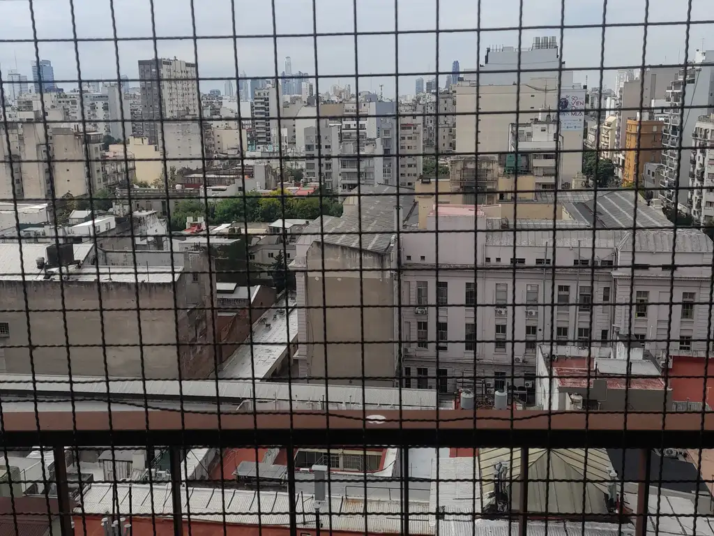 Foto de DEPTO 3 AMB C/BALCON Y COCHERA, imagen 2