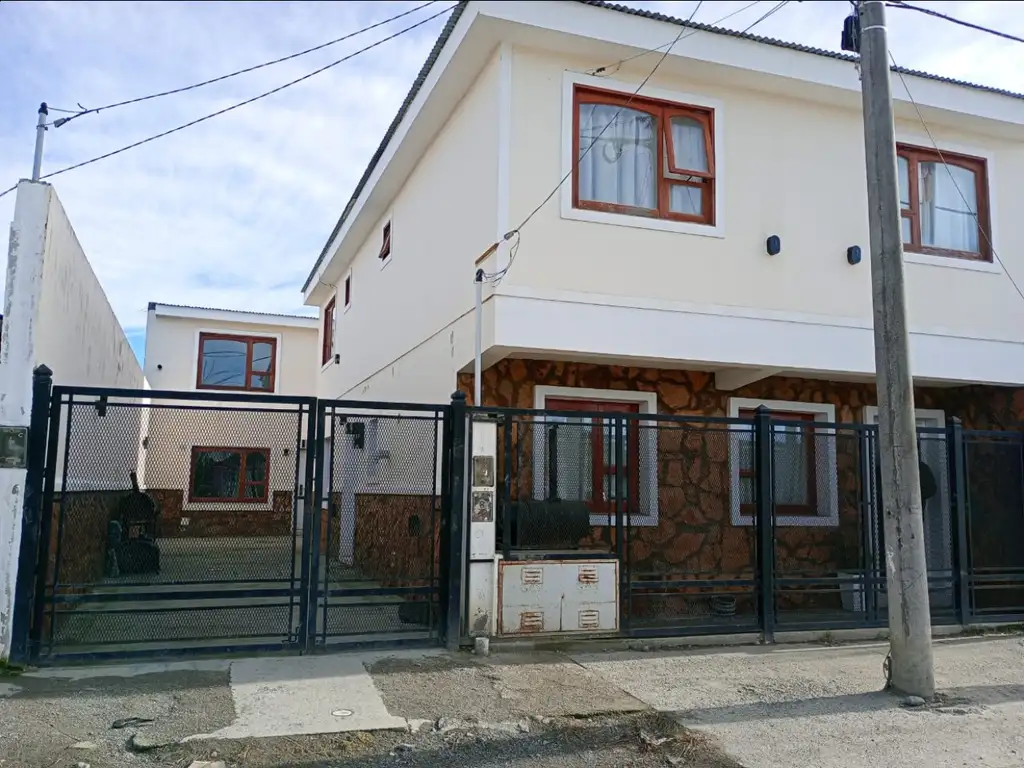 Foto de CASAS - CASA - AUSTRAL, RÍO GRANDE, imagen 1