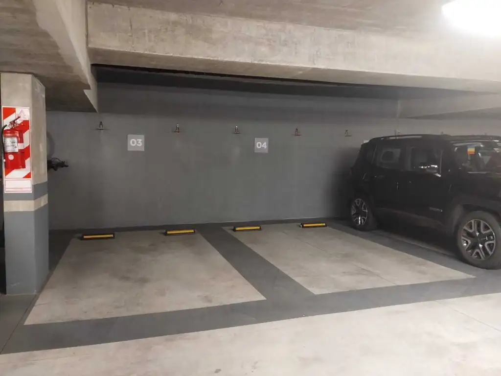 Foto de COCHERAS DE CATEGORIA EN EL EDIFICIO HOLD PARK DE VILLA URQUIZA, imagen 5