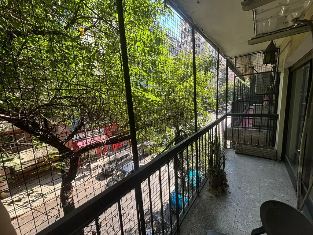 Foto de Hermoso 3 amb. al frente c/ balcón, imagen 5