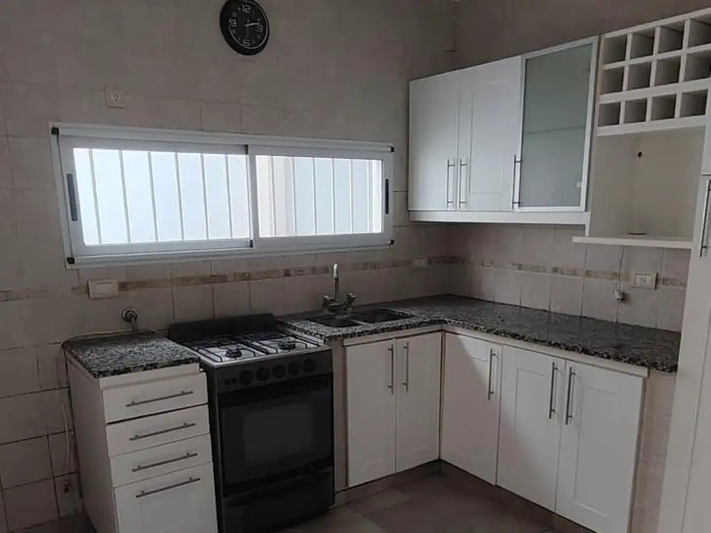 Foto de Muy Buena!! Casa 1 dorm- El Retiro, imagen 5