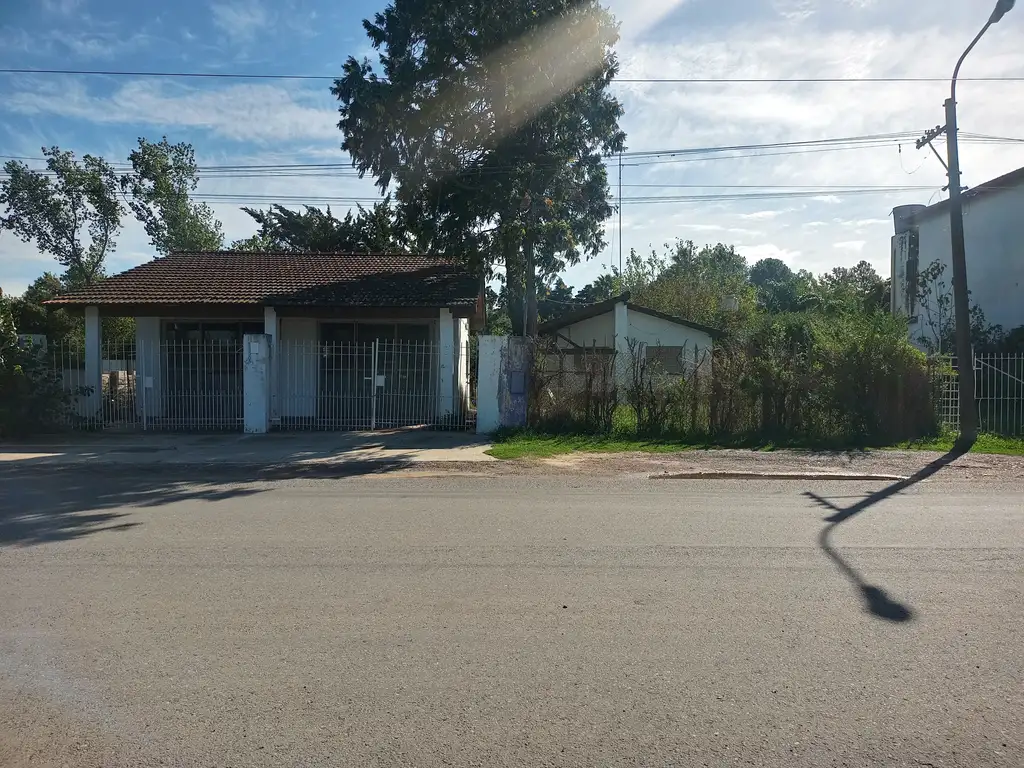 Foto de LOCAL Y CASA EN ALQUILER O VENTA SOBRE RUTA 8 Km 74, imagen 1