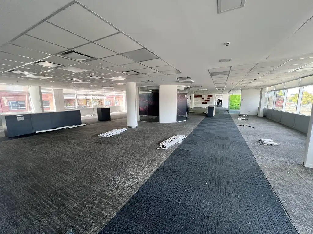 Foto de Excelente planta 1460m2, imagen 2