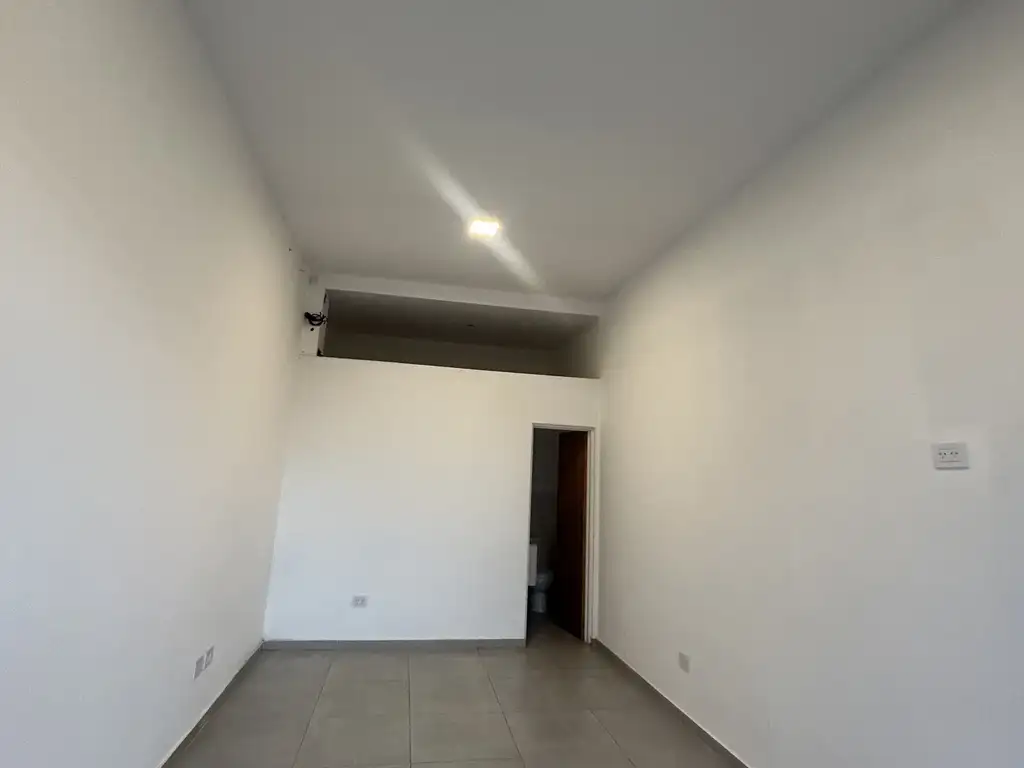 Foto de Local en Alquiler - San A de Padua, imagen 3