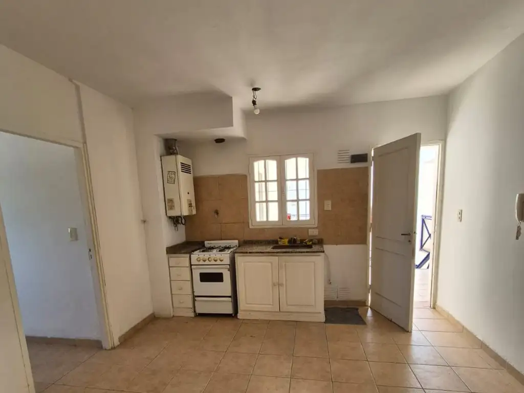 Foto de DEPARTAMENTO 2 AMBIENTES - ZONA OESTE, SAN JUAN, imagen 2