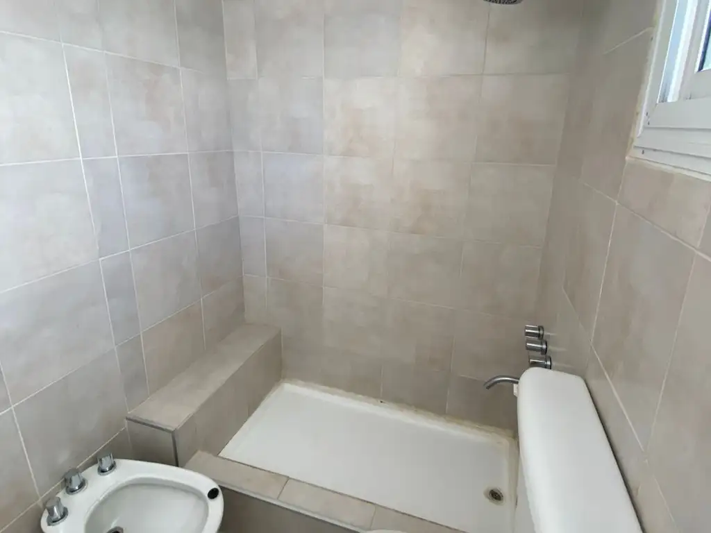 Foto de Venta - Amplio y luminoso departamento de 3 Ambientes ubicado en el, imagen 3