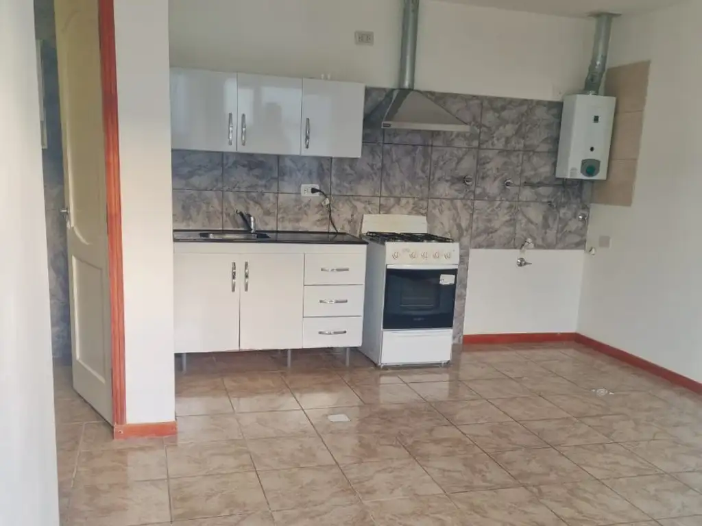 Foto de DEPARTAMENTO 2 AMBIENTES - C.G.T., RÍO GRANDE, imagen 2