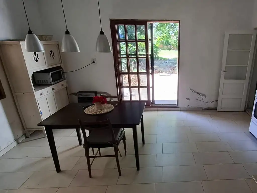 Foto de CASA EN ALQUILER TOLOSA 2 BIS E/ 529 y 530, imagen 5