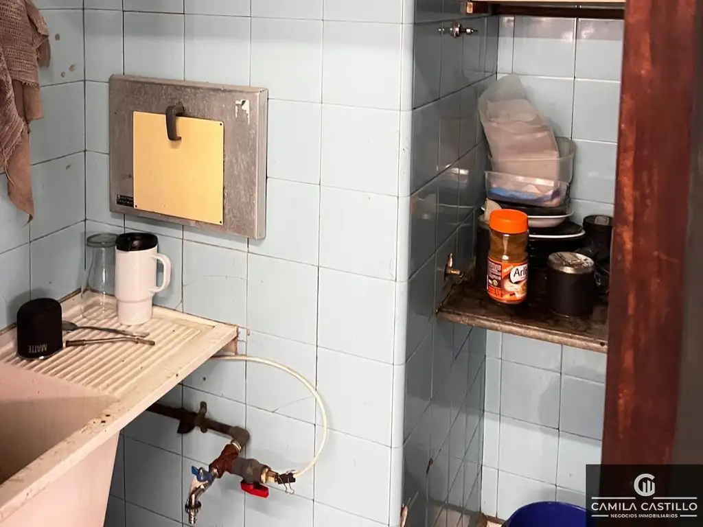 Foto de Local comercial en alquiler ubicado en Villa Luro, imagen 4