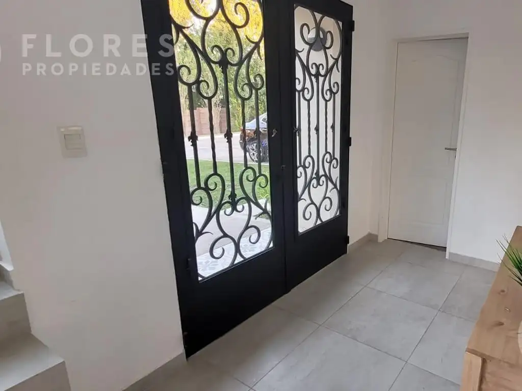 Foto de Casa en alquiler anual, 5 ambientes, 3 dormitorios, 3 baños, Lagoon, imagen 4