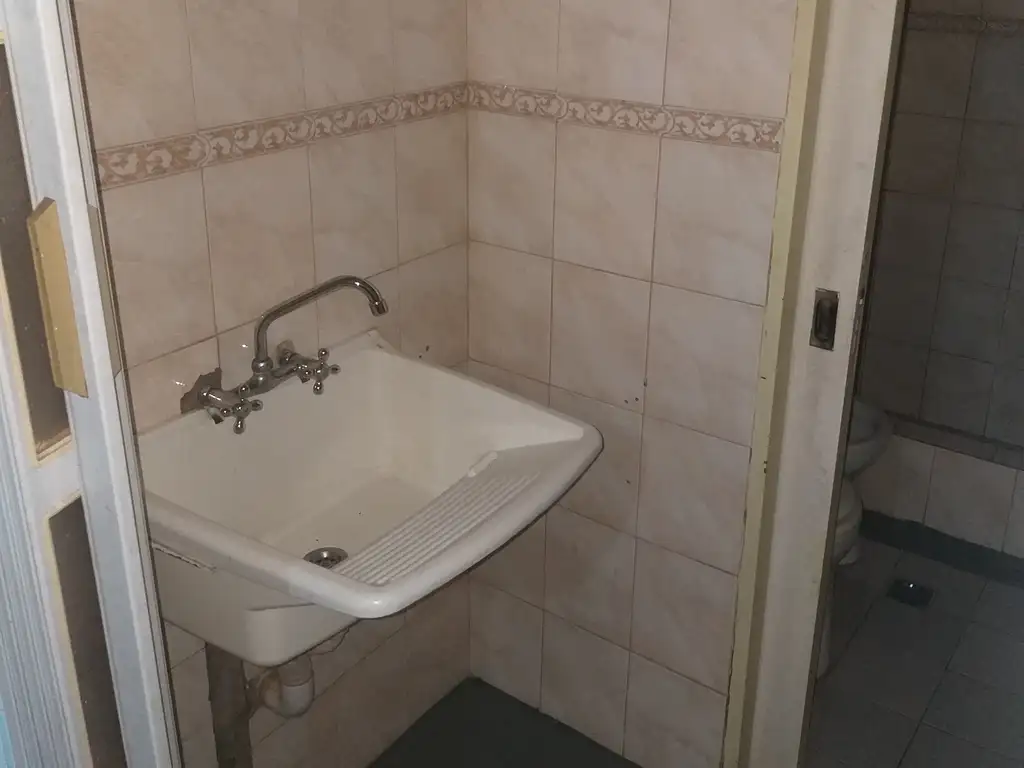 Foto de Departamento Monoambiente Dividido. Morón Norte, imagen 5