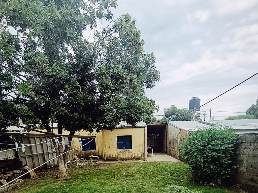 Foto de En venta hermosa casa en Colonia Avellaneda 3 dormitorios posibilidad, imagen 3