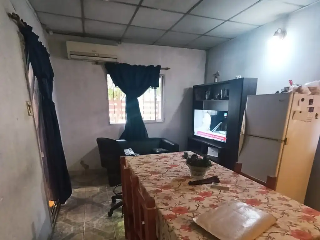 Foto de En venta hermosa casa en Colonia Avellaneda 3 dormitorios posibilidad, imagen 4