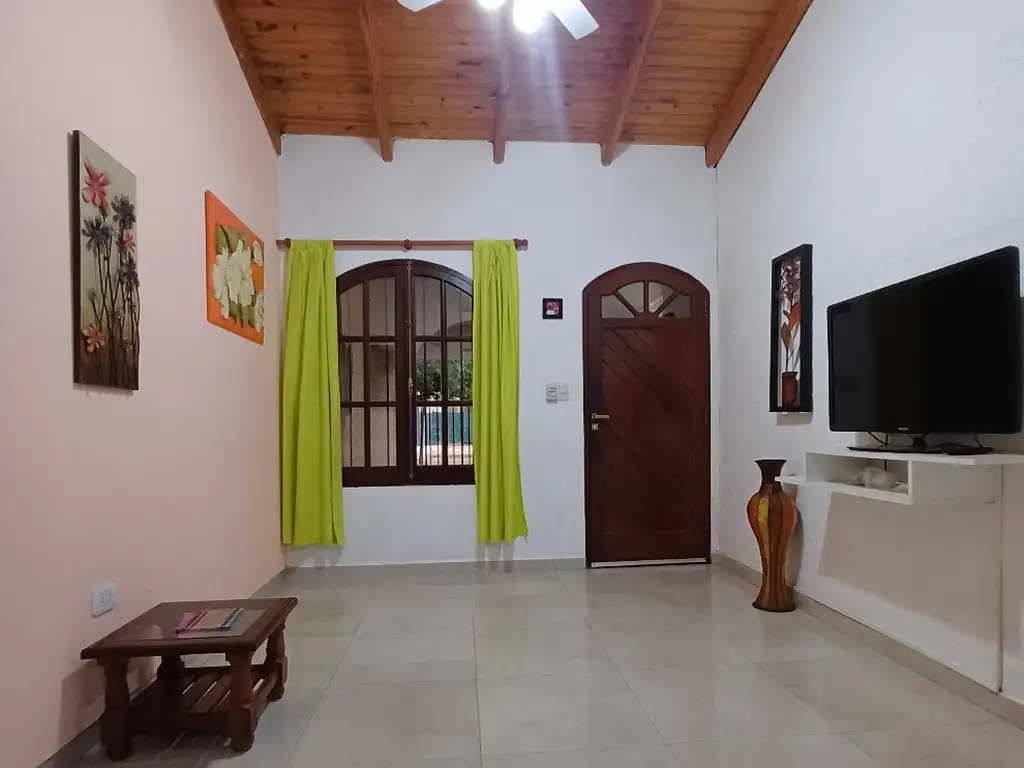 Foto de CASAS - CASA - SAN MARTÍN ESTE-OESTE, PRESIDENTE ROQUE SÁENZ PEÑA, imagen 3