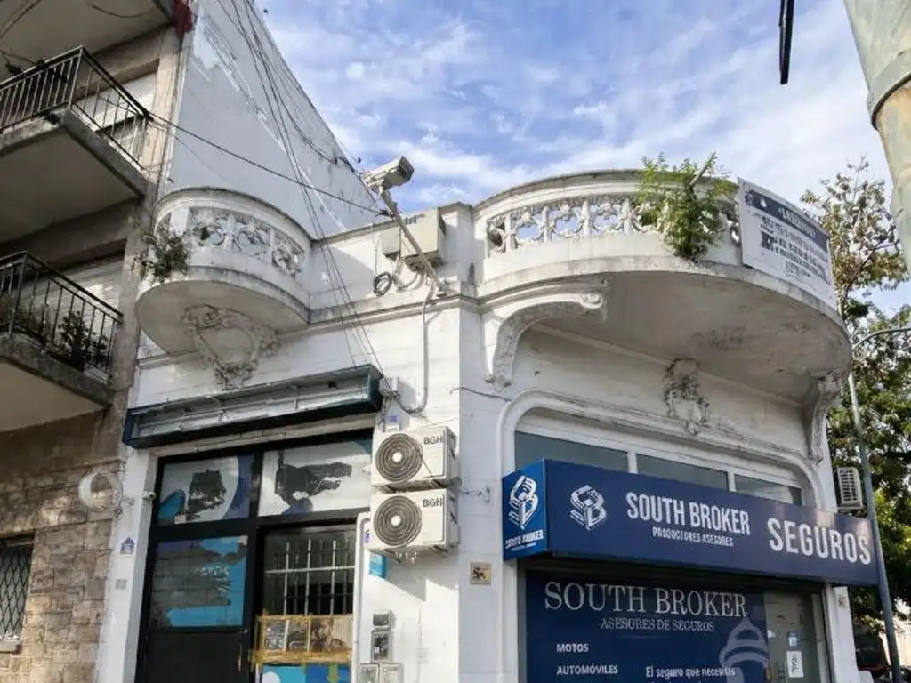 Foto de VENTA EN BLOQUE en esquina-Superficie edificable 1415 mts, imagen 1