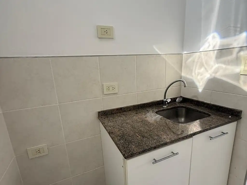 Foto de ?? ALQUILER – OFICINA PREMIUM EN CORRIENTES ?? Ed. Corrientes IV Ubicac, imagen 4