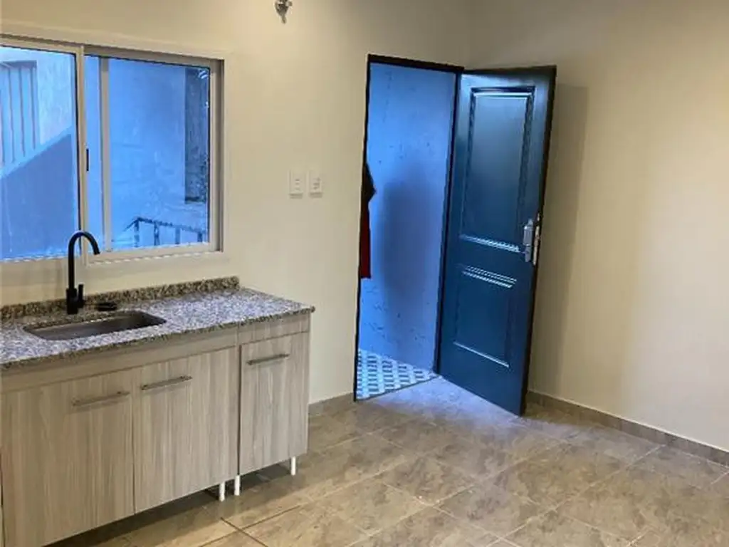 Foto de DEPARTAMENTO 2 AMBIENTES - CENTRO, RESISTENCIA, imagen 1