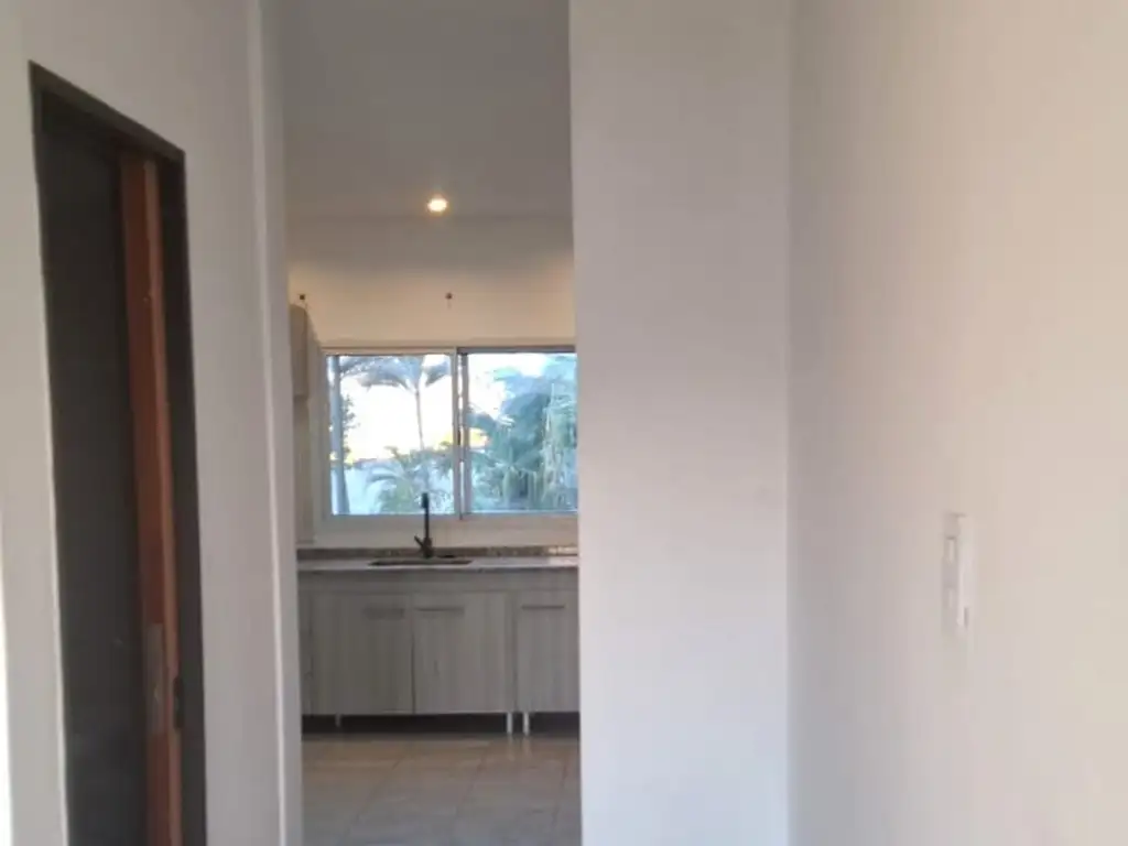 Foto de DEPARTAMENTO 2 AMBIENTES - CENTRO, RESISTENCIA, imagen 4