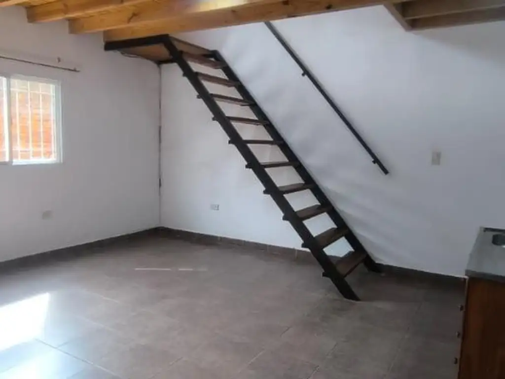 Foto de DÚPLEX DE 1 DORM. CERCANO POLIDEPORTIVO "FINITO" GEHRMANN, imagen 5