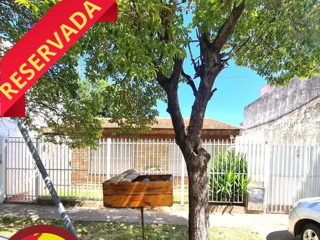 Foto de ALQUILER DE CASA 3 AMBIENTES VILLA LYNCH, imagen 1