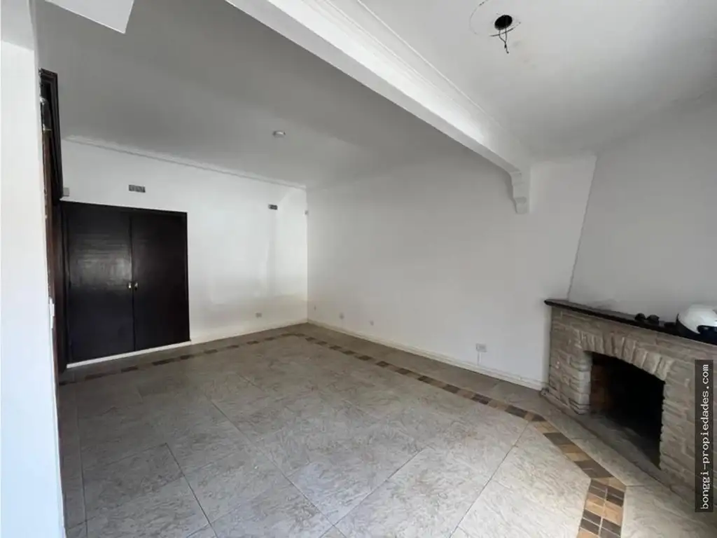 Foto de Alquiler 24 Meses – Chalet 5 Ambientes – Apto Profesional, imagen 3