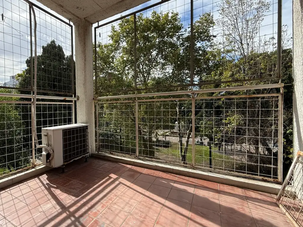 Foto de Departamento de 4 Ambientes con Balcon Aterrazado Orientacion Este!, imagen 5