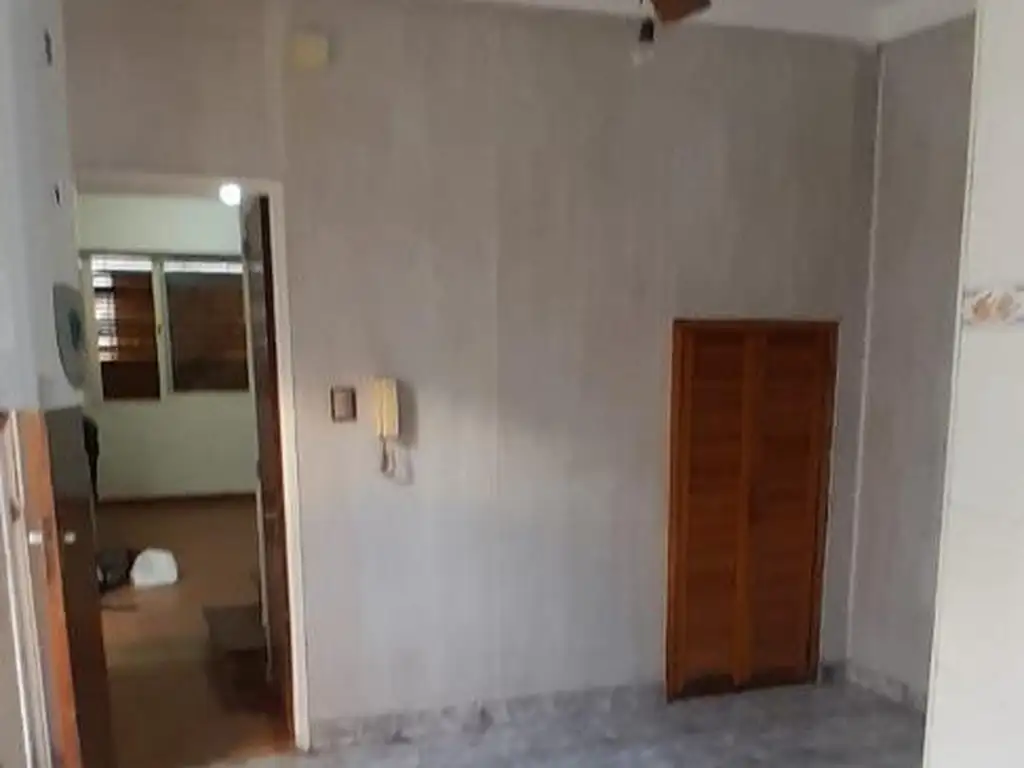 Foto de Venta PH de 4 ambientes con garaje, terraza en Versalles, imagen 4