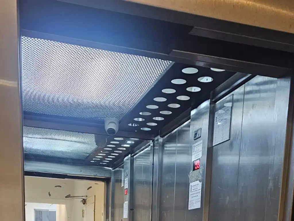 Foto de MONOAMBIENTE AL FRENTE DIVISIBLE CON BALCON 34M2 - BAJAS EXPENSAS, imagen 3