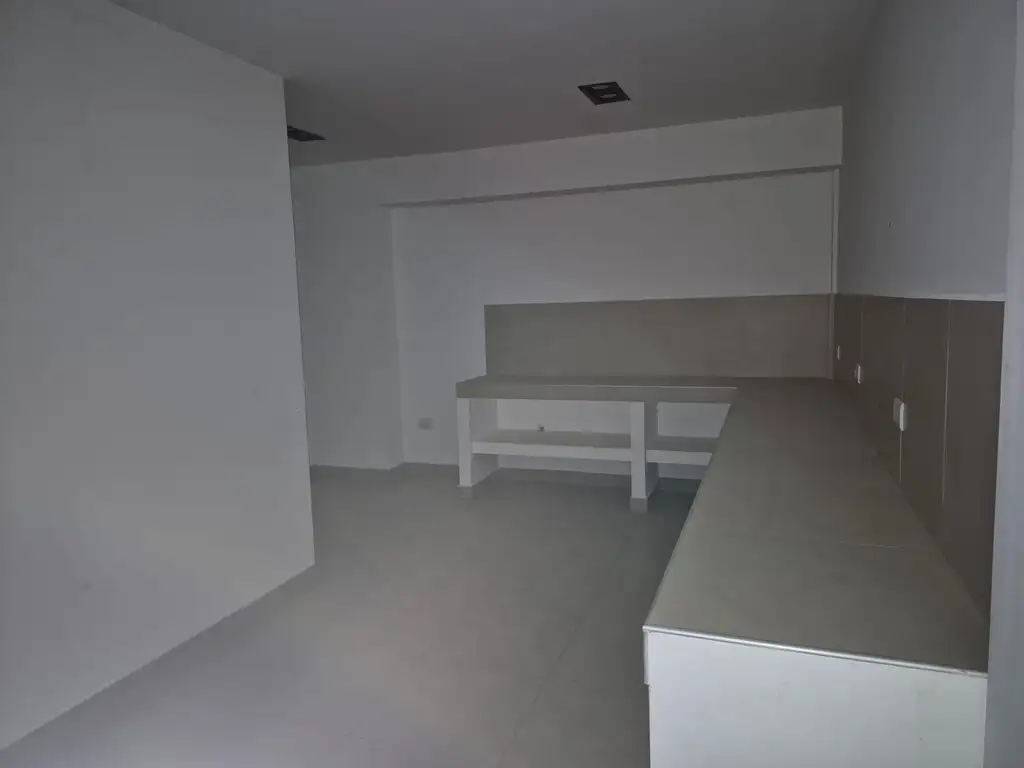 Foto de ALQUILER LOCAL COMERCIAL - Zona Centro, imagen 5