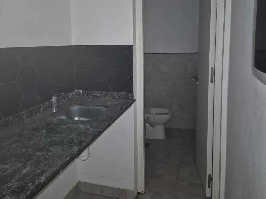 Foto de ALQUILER LOCAL COMERCIAL - Zona Centro, imagen 5