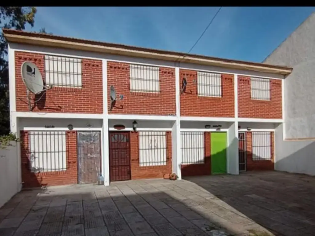 Foto de EXCELENTE DUPLEX DE 3 AMBIENTES CON PATIO Y PARRILLA, imagen 4