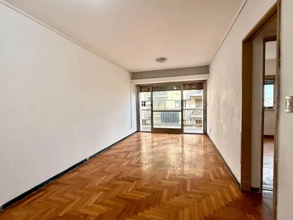 Foto de Venta departamento 3 ambientes Floresta, imagen 1