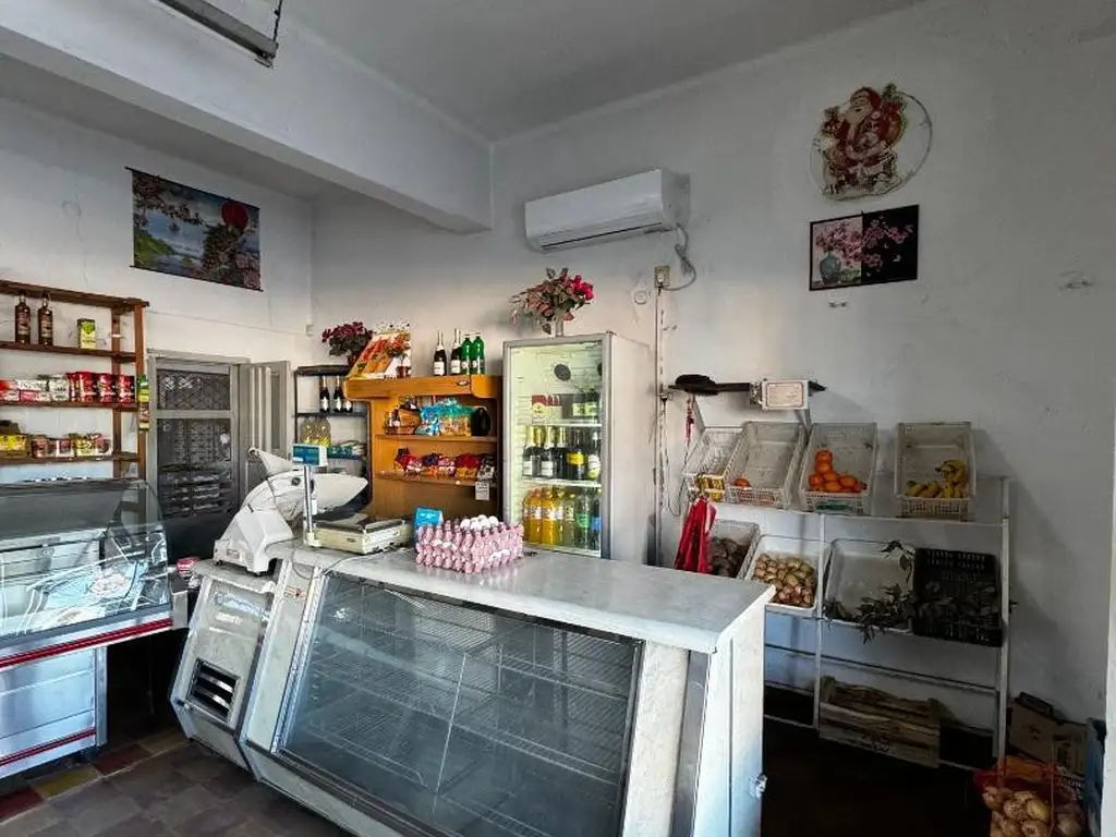 Foto de LOCAL COMERCIAL EN ALQUILER, ARROYO SECO!, imagen 3