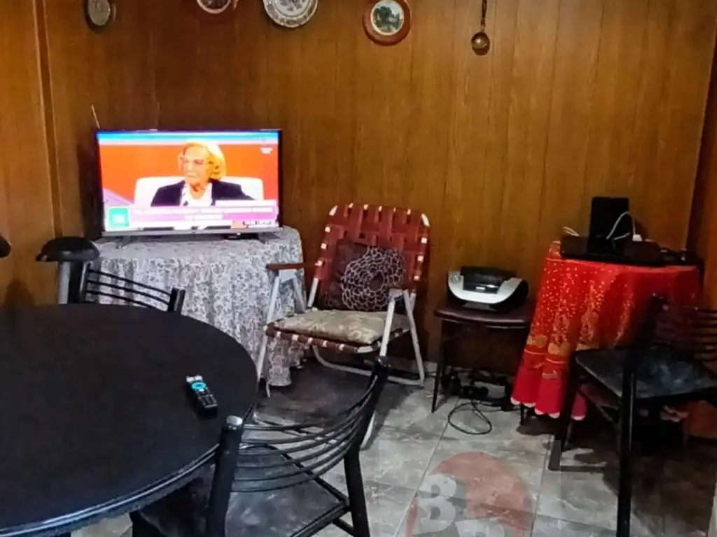 Foto de HERMOSO DEPTO DE 4 AMB. - FRENTE C/GRAN BALCON - 3 BAÑOS!!!, imagen 2