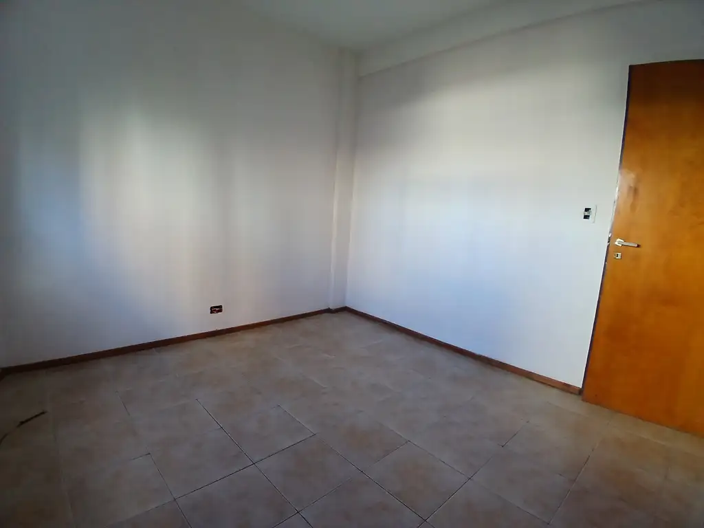 Foto de Departamento Dos Ambientes. Morón Norte, imagen 5