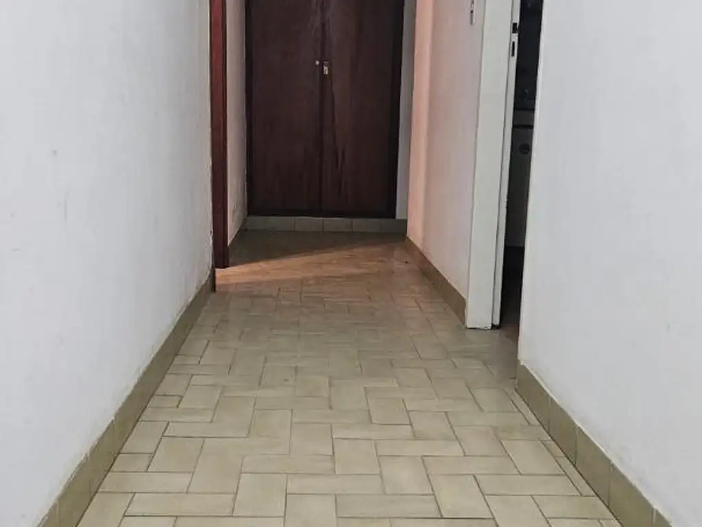 Foto de ALQUILER amplio DEPARTAMENTO en MATHEU, imagen 2