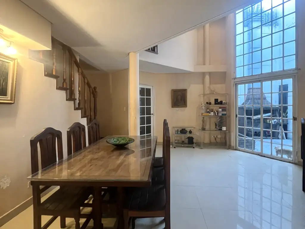 Foto de Casa 5 Ambientes - Venta - Mataderos!, imagen 2