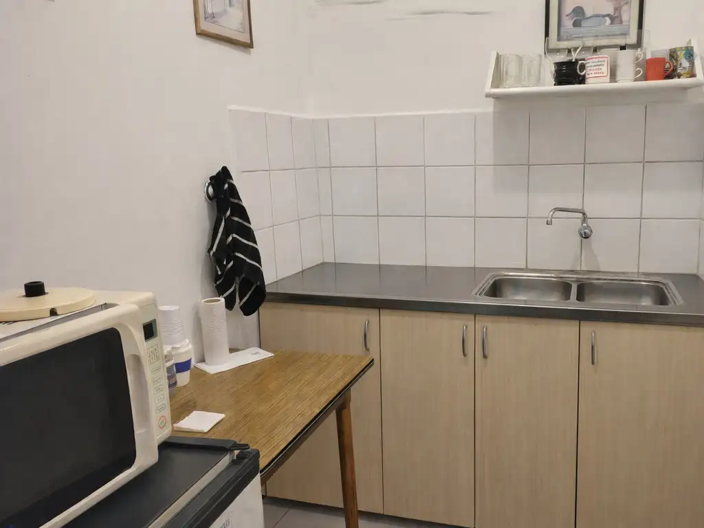 Foto de Venta apto profesional. 4 ambientes más galería y dependencia, imagen 4