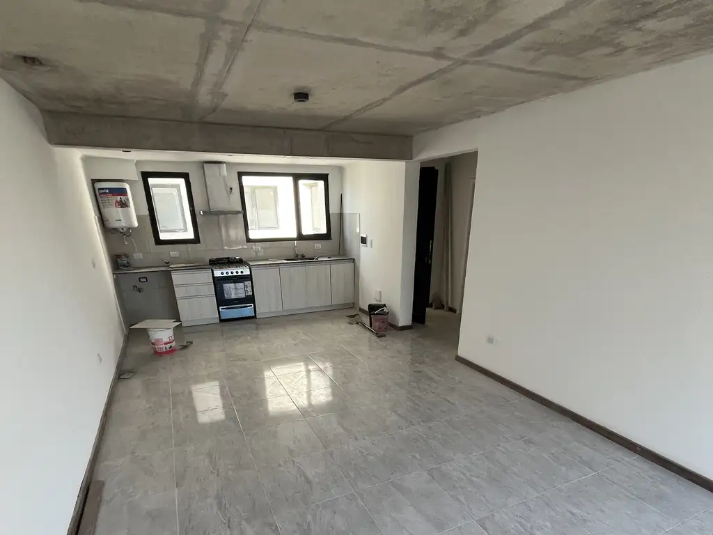Foto de Departamento a estrenar en Alsina al 1300 con cochera – 3 ambientes, imagen 3