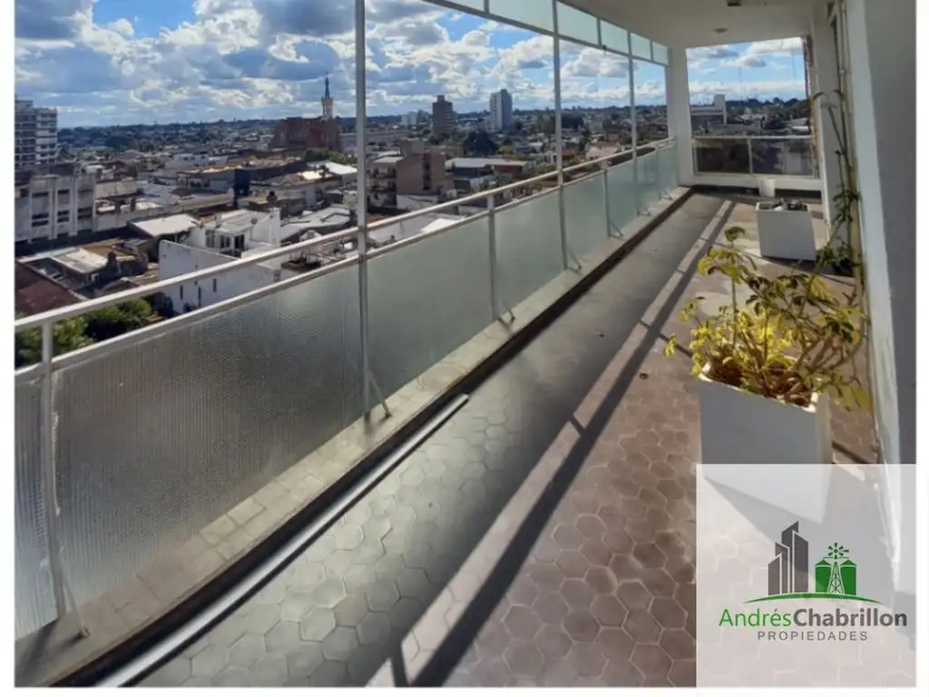 Foto de Alquiler: Semipiso en Edificio Ñaró - Peatonal de Concordia, imagen 1
