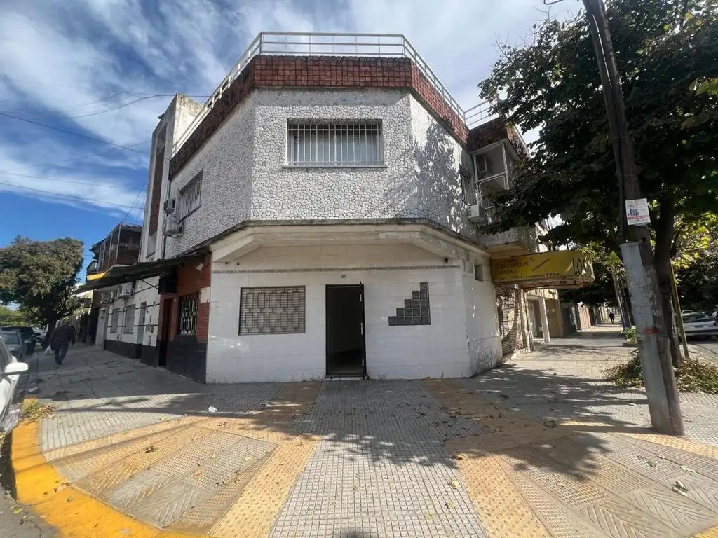 Foto de Alquiler oficina de 25m2 en Mataderos, imagen 2