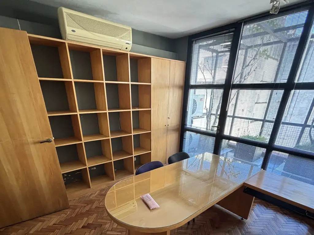 Foto de Piso Completo de Oficinas en Venta – Oportunidad Única en Zona, imagen 3